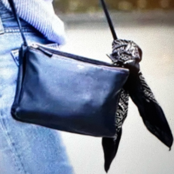 Women Paisley Scarf - Picture 5 of 7